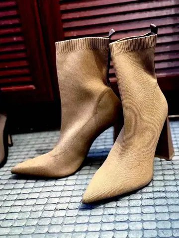 ZARA 스트레치 삭스 부츠 size38