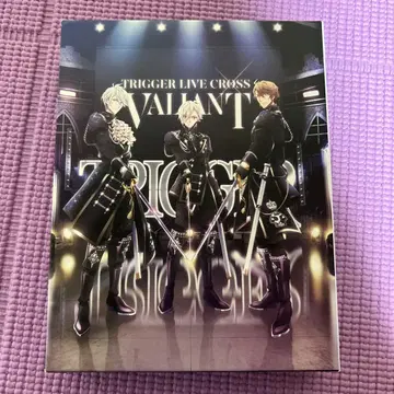 아이나나 TRIGGER LIVE COLORS VALIANT BOX