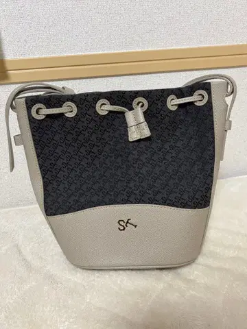 [ 미사용 새상품 ] Samantha Thavasa 숄더백