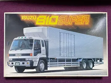 [당시 물건] 이스즈 810 슈퍼 냉동 카고 프라모델 1/32