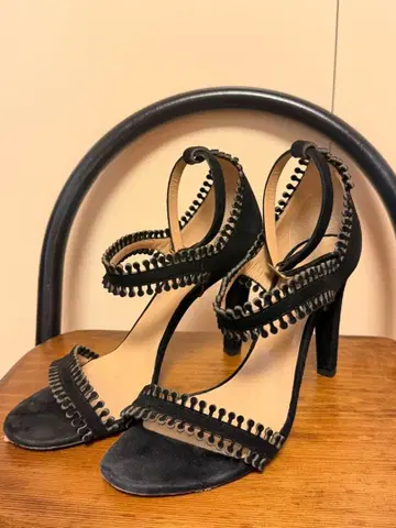 [ 정가 10만 엔 초과 ] 끌로에 블랙 스웨이드 뮬 하이힐