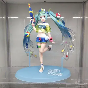 슈퍼 프리미엄 피규어 '하츠네 미쿠 - 스플래쉬 퍼레이드'