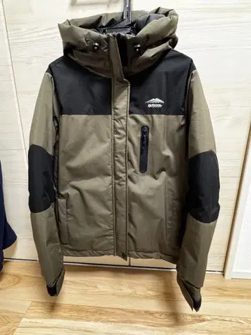 OUTDOOR PRODUCTS 다운 자켓 L 사이즈 올리브 블랙