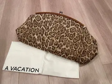 A VACATION 아바케이션 PILLOW 새상품 레오파드 백