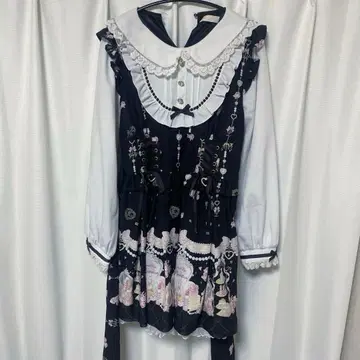 LIZLISA 로맨틱 코스메틱 패턴 원피스 블랙