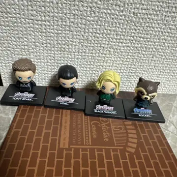 어벤져스 피규어 세트