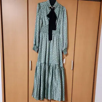 야마다야 페넬 그린 도트 긴팔 원피스