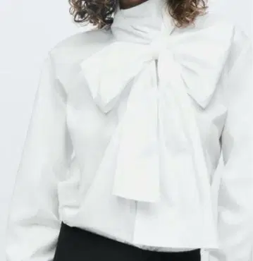 zara 리본 보타이 블라우스 풀오버