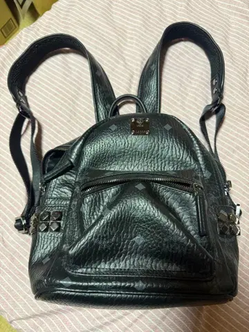 MCM 블랙 가죽 백팩