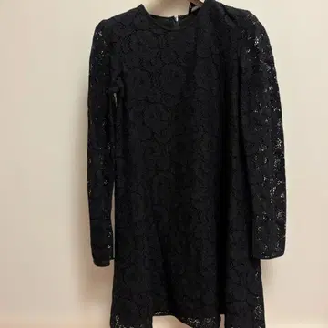 띠어리 블랙 레이스 긴팔 원피스