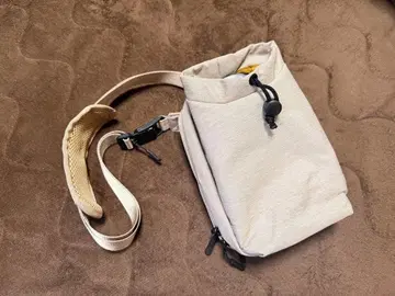 미사용품/Kabag 포트/숄더백/아이보리