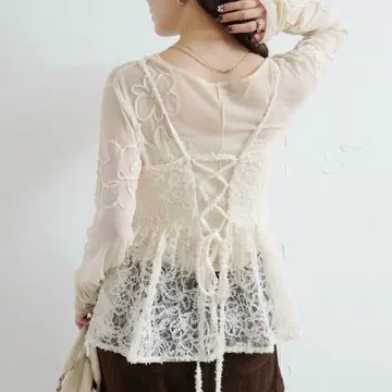 kastane 페더라이크 레이스 뷔스티에