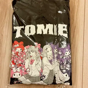 이토 준지 산리오 후드티 L 갸루 토미에 미개봉 새상품