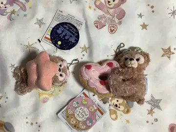 더피 셰리메이 인형 배지, 스트랩 세트