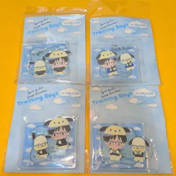 카츠키 유우리 유리!!! on ICE 산리오 아크릴 스탠드 4종 포차코