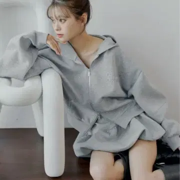 W 지퍼 볼륨 슬리브 후드티 맨투맨 벌룬 미니 스커트
