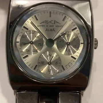 ALBA AKA 트리플 달력 남성용 손목시계