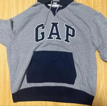 GAP 그레이 후드티 후드 부착