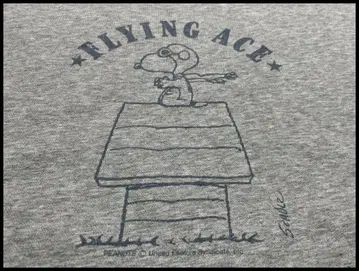 SNOOPY (스누피) 플라잉 에이스/레드바론 맨투맨