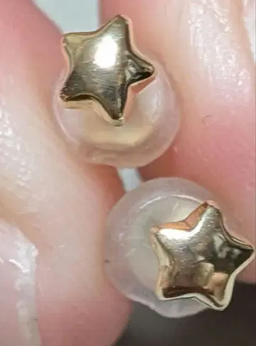 새상품 K10PG 스타형 귀걸이 양쪽에 금속