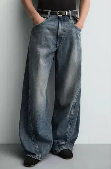 [초레어] ZARA 배기 핏 트위스트 심 데님 팬츠 EU34 jp28