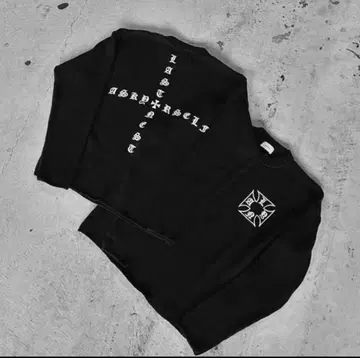 LAST NEST ASK YOURSELF 블랙 니트 스웨터