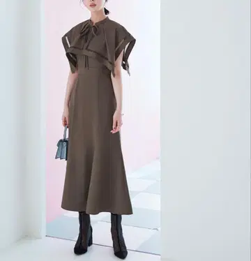 루일 에 부티크 스퀘어 케이프 롱 원피스 카키 브라운 S