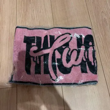 TWICE THIS IS FOR 머플러 타월 모모 MOMO