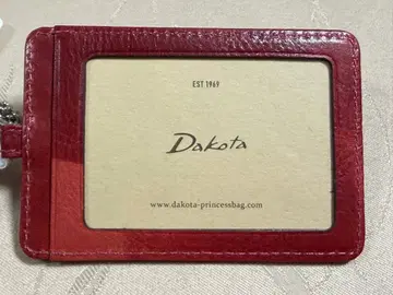 Dakota 가죽 패스 케이스 빨간색