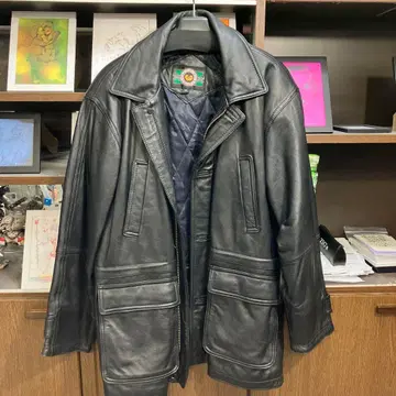 BIG BEN 블랙 가죽 코트 M 사이즈