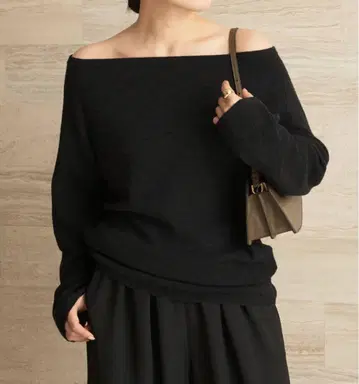 plage 오프 숄더 슬릿 니트