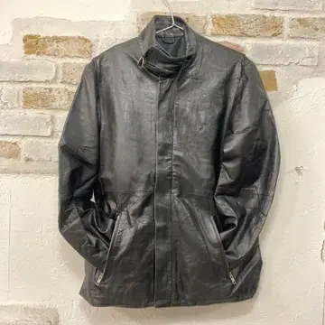 새상품급 양가죽 아바하우스 블랙 가죽 싱글 라이더 자켓 M