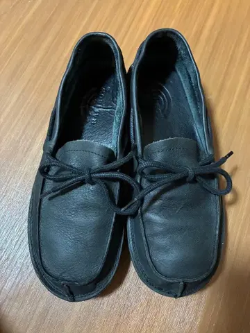 Rainbow 블랙 모카신 신발