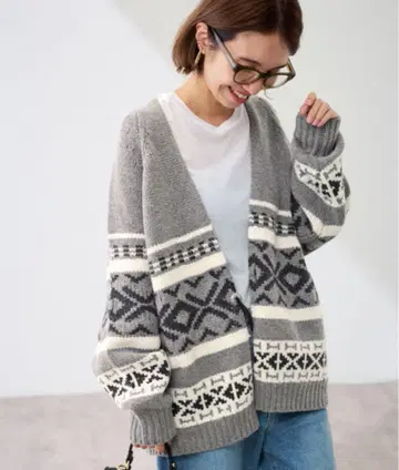 미사용 새상품 FRAMeWORK 자카드 가디건