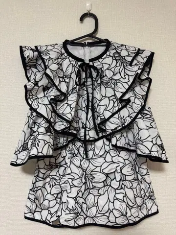 EIMY ISTOIRE 프릴 꽃무늬 자수 상의