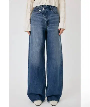 MOUSSY 크로스 웨이스트 와이드 스트레이트 데님