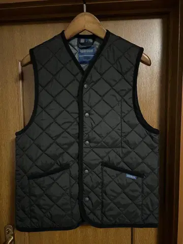 새해 첫날 한정 가격 SOPHNET. x LAVENHAM 퀼팅 베스트