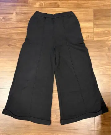 Ray BEAMS 와이드 팬츠 맨투맨