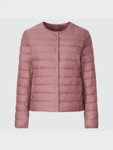 UNIQLO 울트라 라이트 다운 컴팩트 자켓 살몬 핑크 계열 S 사이즈
