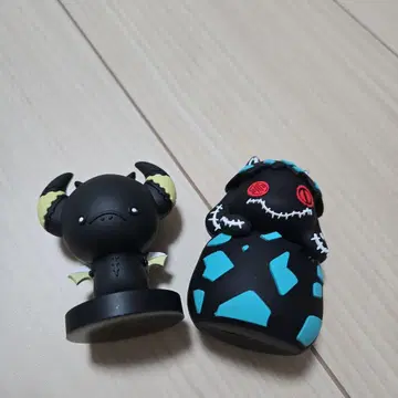 니어 클로징 피규어 그레마루와 블랙 니어쨩