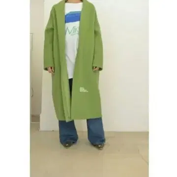 Theatre products 그린 롱 코트 새상품급