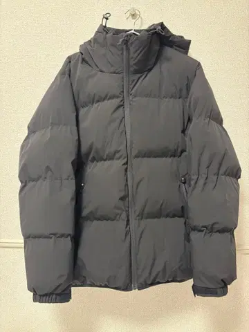 GU 다운 자켓 후드 부착 블랙