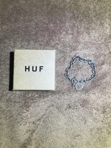 HUF 체인 팔찌 로고 포함