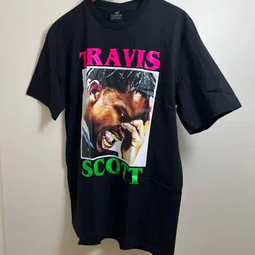 트래비스 스캇 T셔츠 XL 사이즈