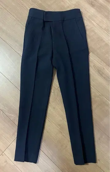 NOBLE 네이비 팬츠