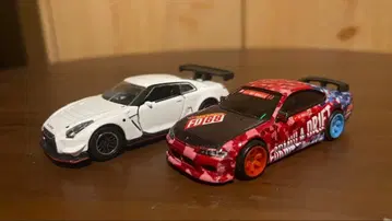 Nissan GT-R & Silvia S15 미니카 세트