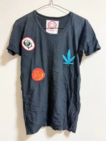 A LOVE MOVEMENT 오가즘 코튼 T셔츠