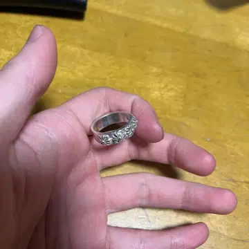 실버 꽃 무늬 반지