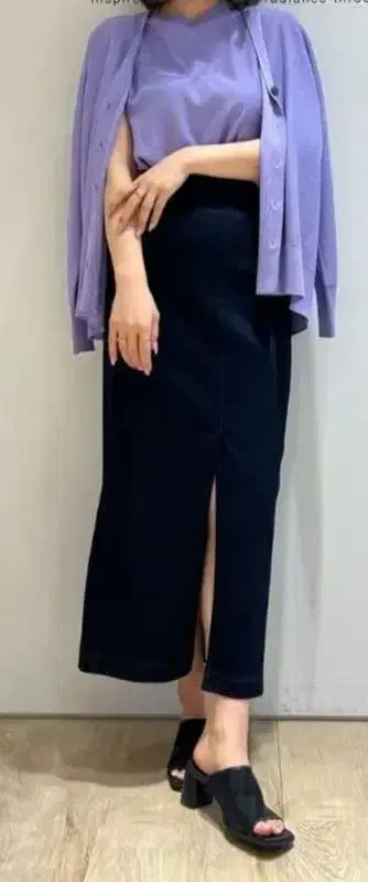 스트레치 데님 타이트 스커트