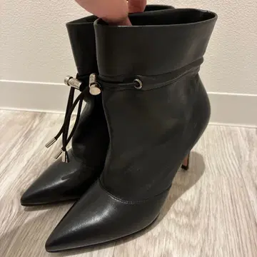 지안비토 로시 블랙 가죽 스틸레토 부츠